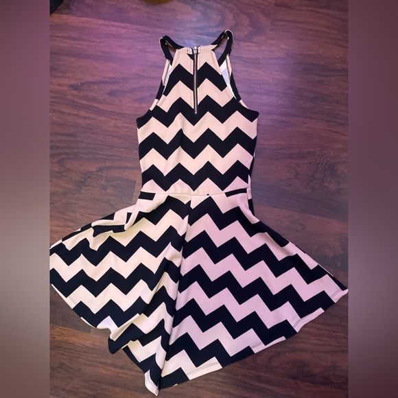 Rue21 Dress - Picture 3 of 3